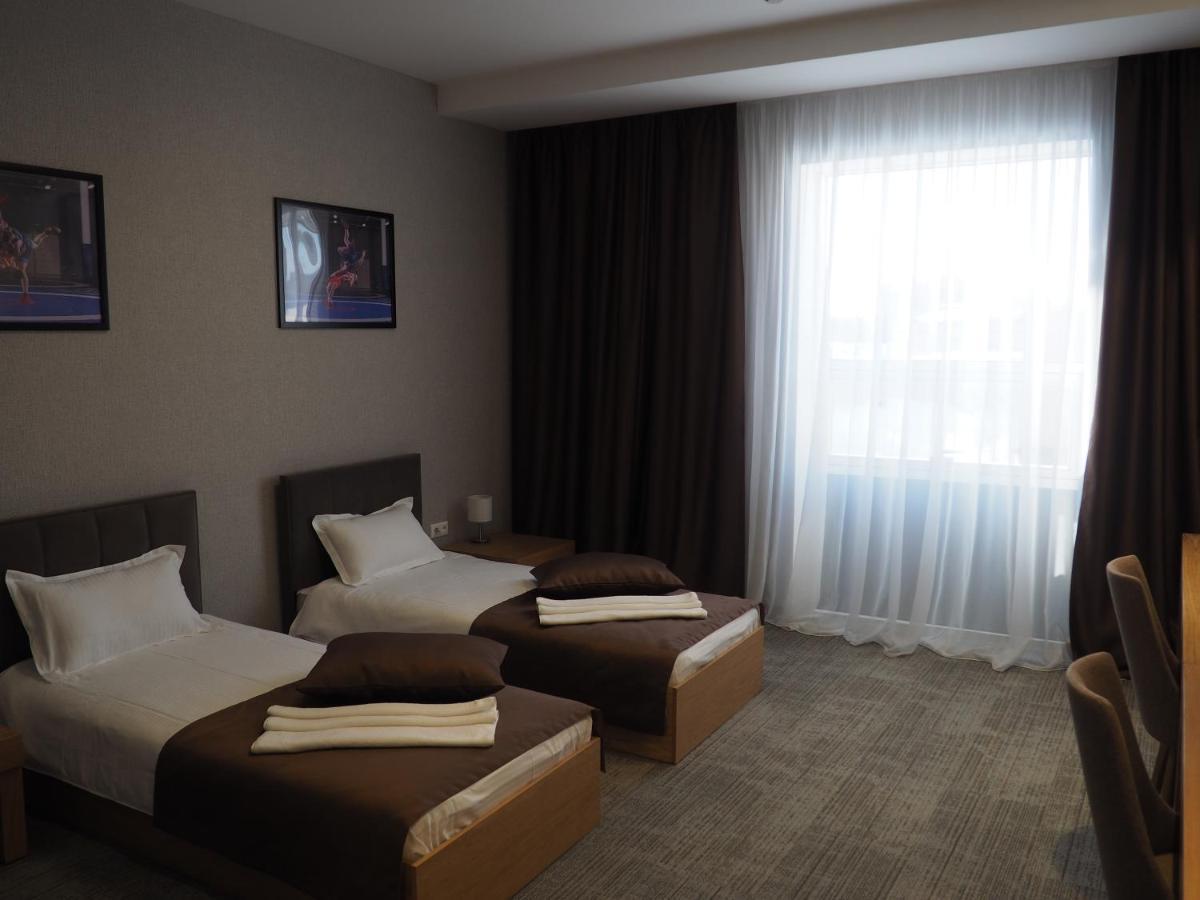 Jj Hotel Астана Экстерьер фото